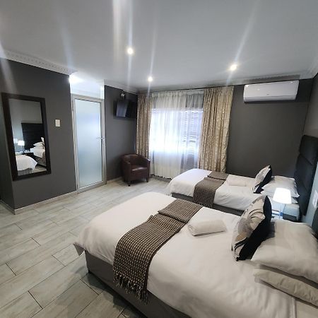 Sleep In Beauty Guesthouse Newcastle Bagian luar foto